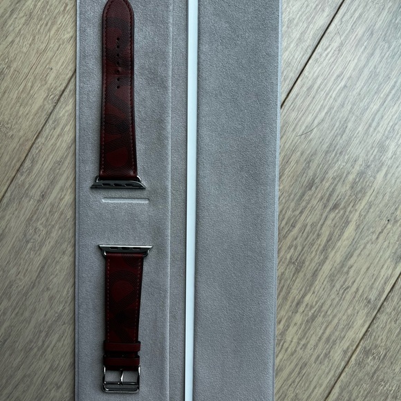 Hermès 45mm Rouge H/ Nior Single Tour - Picture 5 of 5